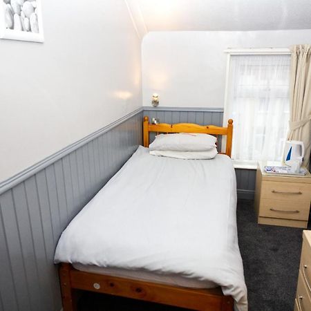 Mallowview Bed And Breakfast Клийторпс Екстериор снимка