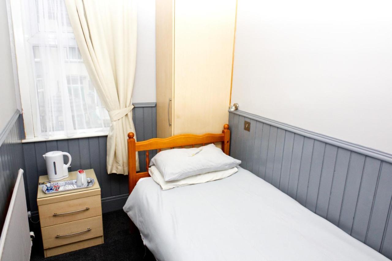 Mallowview Bed And Breakfast Клийторпс Екстериор снимка
