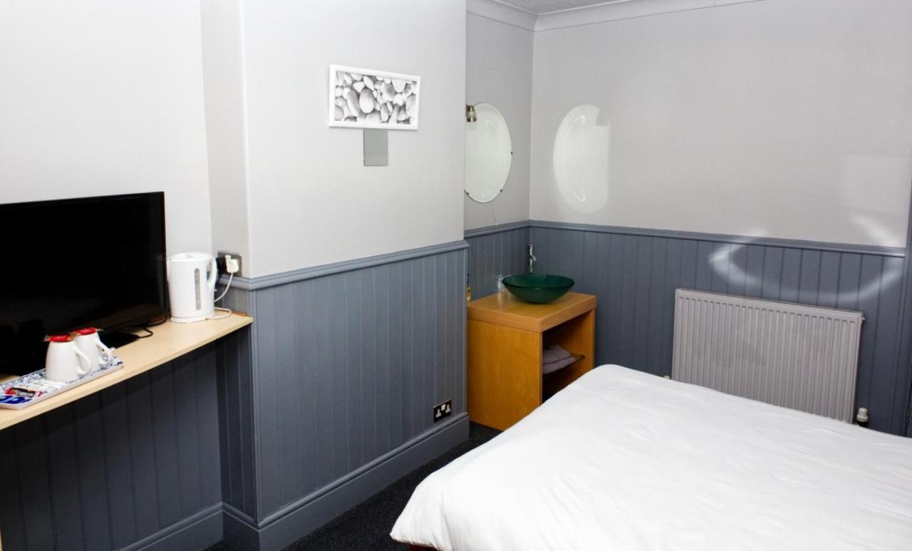 Mallowview Bed And Breakfast Клийторпс Екстериор снимка