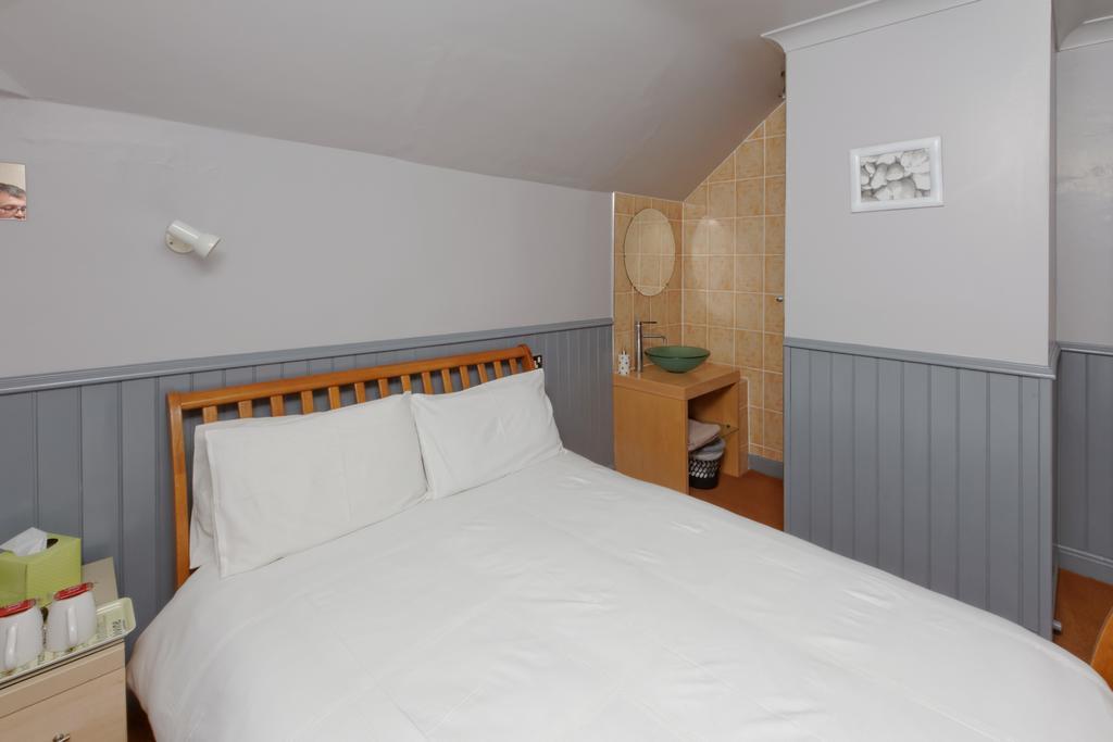 Mallowview Bed And Breakfast Клийторпс Екстериор снимка